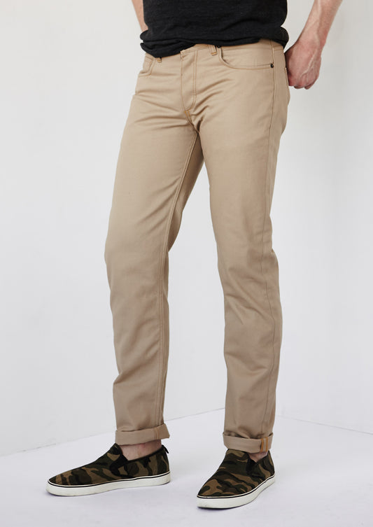 The Johnny in Sand Chino Twill